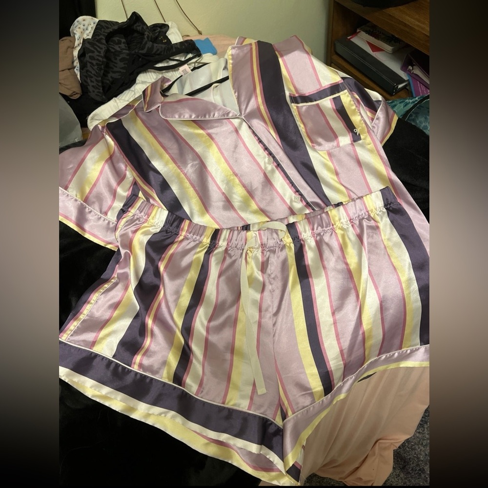 Victoria secret satin striped pajamas. Size XXL